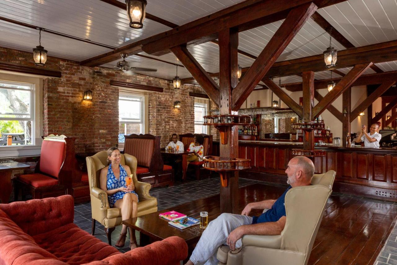 Copper And Lumber Store Hotel English Harbour Екстер'єр фото