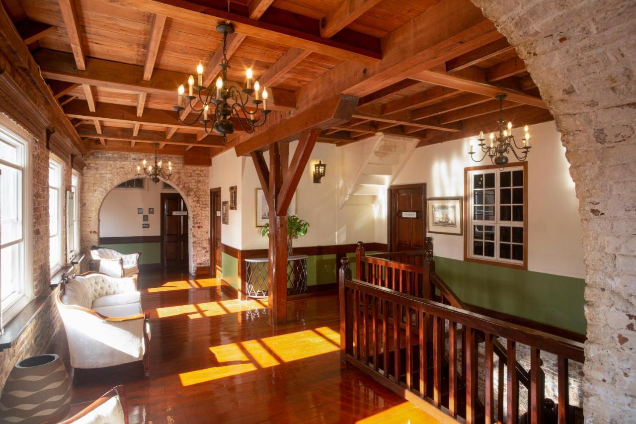 Copper And Lumber Store Hotel English Harbour Екстер'єр фото