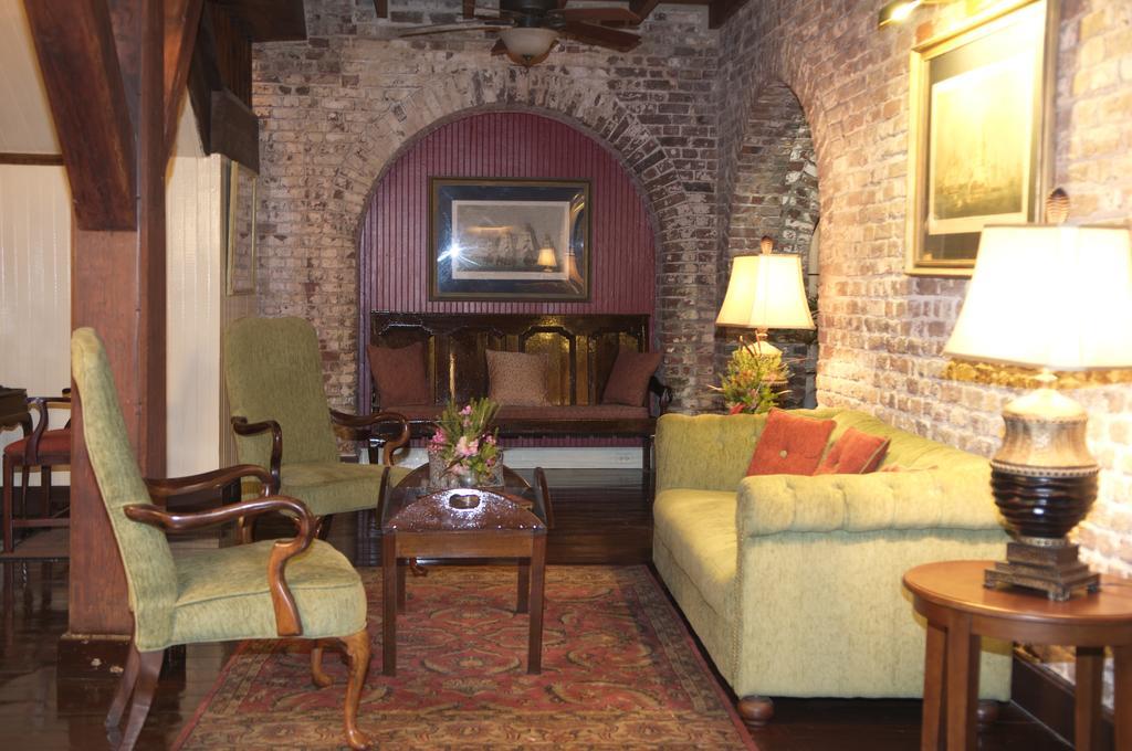 Copper And Lumber Store Hotel English Harbour Екстер'єр фото